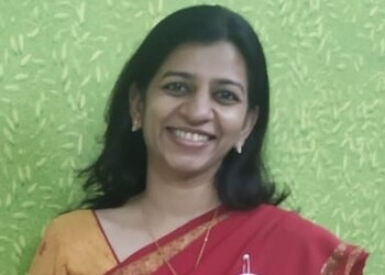 5 Best Gynecologist doctors in Bhopal, MP 