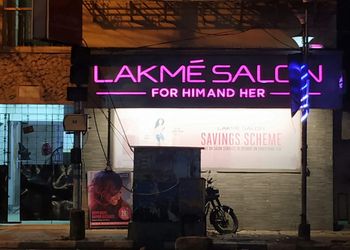 Lakme-Salon-Entertainment-Beauty-parlour-Bhowanipur-Kolkata-West-Bengal