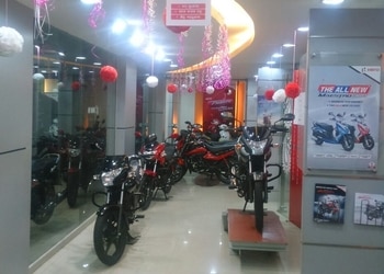 Bharat-Motors-Ltd-Shopping-Motorcycle-dealers-Bhubaneswar-Odisha-2