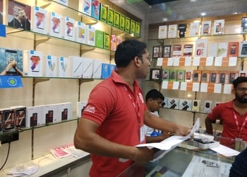 Laxmi-Mobile-Shopping-Mobile-stores-Bhubaneswar-Odisha-2