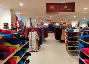 Max-Fashion-Shopping-Clothing-stores-Bhubaneswar-Odisha-2