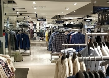 Reliance-Trends-Shopping-Clothing-stores-Bhubaneswar-Odisha-2
