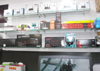 The-Gadget-Zone-Shopping-Computer-store-Bhubaneswar-Odisha-1