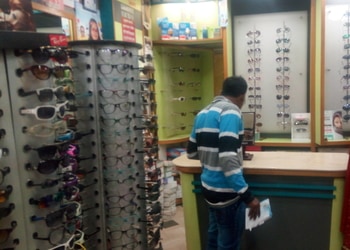 R-Sunayan-Chashma-Shopping-Opticals-Bilaspur-Chhattisgarh