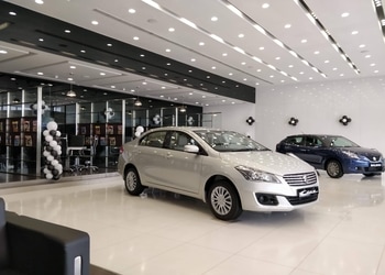 Satya-Auto-Shopping-Car-dealer-Bilaspur-Chhattisgarh-2