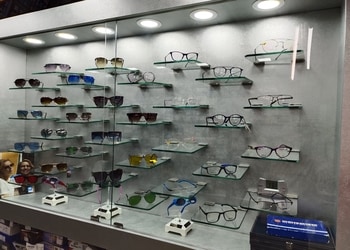 Sonu-Chashma-Ghar-Shopping-Opticals-Bilaspur-Chhattisgarh-1