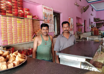 Madhurima-Food-Sweet-shops-Birbhum-West-Bengal-1