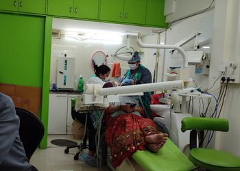 Sabka-dentist-Health-Dental-clinics-Borivali-Mumbai-Maharashtra-1
