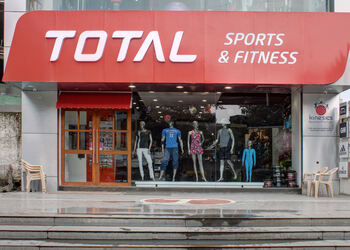 champion sports shop borivali