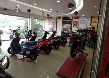 Rudra-Automobiles-Pvt-Ltd-Shopping-Motorcycle-dealers-Burdwan-West-Bengal-2