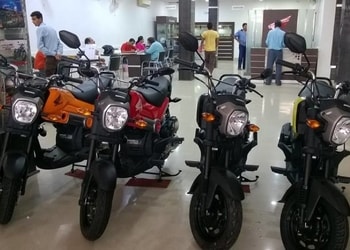 Unique-Honda-Shopping-Motorcycle-dealers-Burdwan-West-Bengal-2