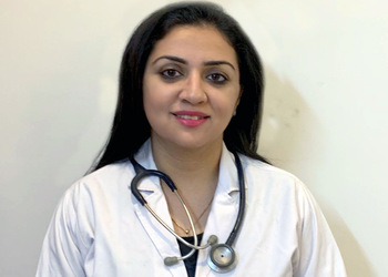Dr-Gunjan-Baweja-Doctors-Child-Specialist-Pediatrician-Chandigarh-Chandigarh