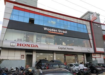 Wooden-Street-Shopping-Furniture-stores-Chennai-Tamil-Nadu