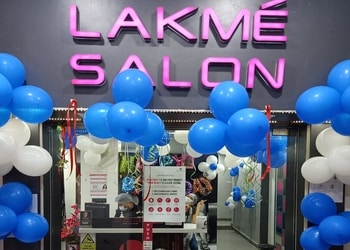 Lakme-Salon-Entertainment-Beauty-parlour-Cooch-Behar-West-Bengal