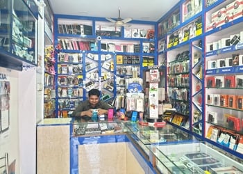 VIKI-MOBILE-Shopping-Mobile-stores-Cuttack-Odisha-1