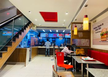 Burger-King-Food-Fast-food-restaurants-New-Delhi-Delhi-1
