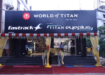 Titan-Eyeplus-Shopping-Opticals-Deoghar-Jharkhand