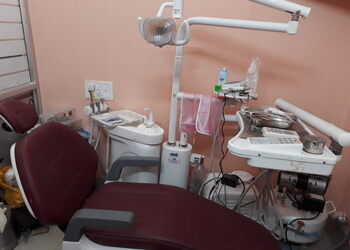 Floss-And-Gloss-Family-Dental-Clinic-Health-Dental-clinics-Orthodontist-Dhanbad-Jharkhand-2