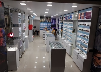 Khan-Opticians-Shopping-Opticals-Dibrugarh-Assam-1