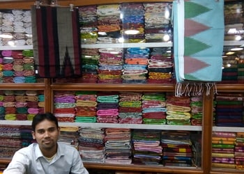 Jasoda-Bastralaya-Shopping-Clothing-stores-Dum-Dum-Kolkata-West-Bengal-2