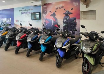 Northern-Motors-Shopping-Motorcycle-dealers-Faridabad-Haryana-2