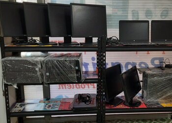 Bluemoon-Infotech-Shopping-Computer-store-Gandhinagar-Gujarat-1