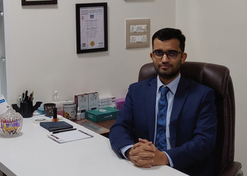 Dr-Siddhartha-Saikia-Doctors-Dermatologist-doctors-Gandhinagar-Gujarat