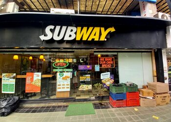 Subway-Food-Fast-food-restaurants-Gandhinagar-Gujarat