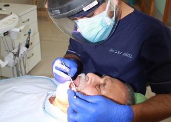 Varda-Dental-Health-Dental-clinics-Orthodontist-Gandhinagar-Gujarat-1