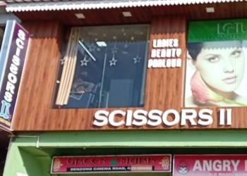 Scissors-2-Entertainment-Beauty-parlour-Gangtok-Sikkim