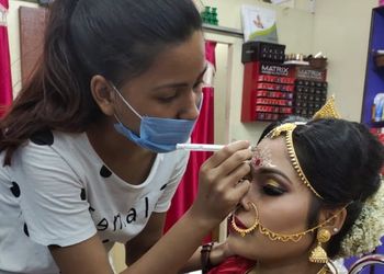 5 Best Beauty parlour in Garia - Kolkata, WB 