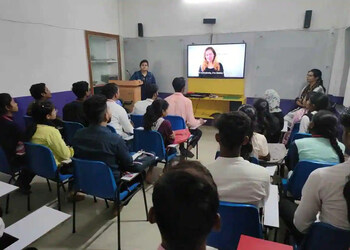 Oxbridge-Communication-Centre-Education-Coaching-centre-Gaya-Bihar-2