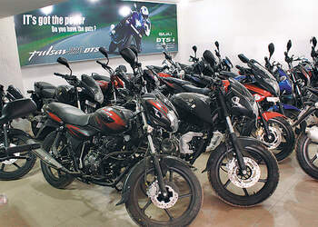 Shakti-Bajaj-Shopping-Motorcycle-dealers-Gaya-Bihar