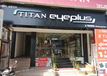Titan-Eyeplus-Shopping-Opticals-Ghaziabad-Uttar-Pradesh