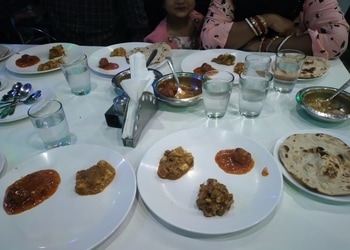 Madhuban-Vegis-Food-Fast-food-restaurants-Giridih-Jharkhand-2