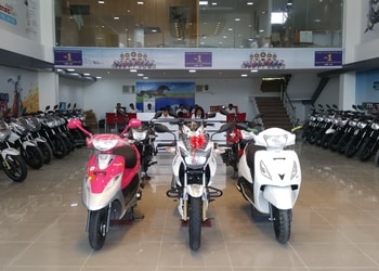 DHAIRYA-TVS-Shopping-Motorcycle-dealers-Gorakhpur-Uttar-Pradesh-2