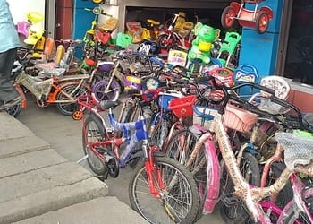 S-Basavaraj-Cycle-Dealer-Shopping-Bicycle-store-Gulbarga-Karnataka-1