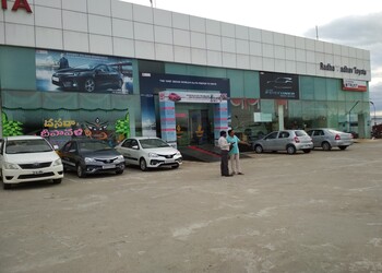 Radha-Madhav-Toyota-Shopping-Car-dealer-Guntur-Andhra-Pradesh