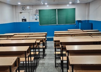 Aakash-Institute-Education-Coaching-centre-Gurugram-Haryana-2