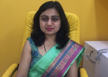 Dr-Shuchi-Singla-Doctors-Dermatologist-doctors-Gurugram-Haryana