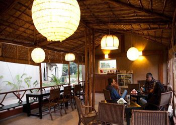 Roots-Cafe-Food-Cafes-Gurugram-Haryana-1