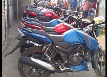 Chaitanyapur-TVS-Shopping-Motorcycle-dealers-Haldia-West-Bengal-2