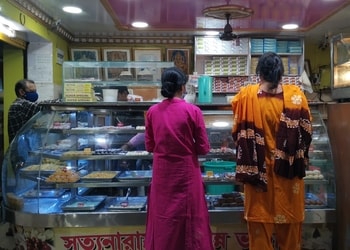 Satya-Narayan-Mistanna-Bhandar-Food-Sweet-shops-Haridevpur-Kolkata-West-Bengal-1