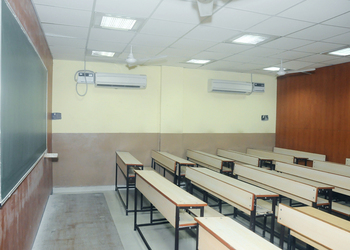 Aakash-Institute-Education-Coaching-centre-Hisar-Haryana-2