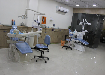 Dental-Expressions-Health-Dental-clinics-Orthodontist-Hisar-Haryana-2