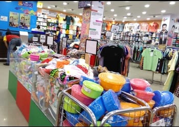 Baazar-Kolkata-Shopping-Clothing-stores-Howrah-West-Bengal-2