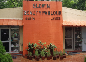 Glow-In-Beauty-Parlour-Entertainment-Beauty-parlour-Howrah-West-Bengal