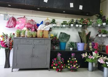 99-Flowers-And-Cakes-Shopping-Flower-Shops-Hyderabad-Telangana