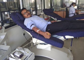 Chiranjeevi-Eye-and-Blood-Bank-Health-24-hour-blood-banks-Hyderabad-Telangana-1