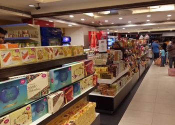 Karachi-Bakery-Food-Cake-shops-Hyderabad-Telangana-2